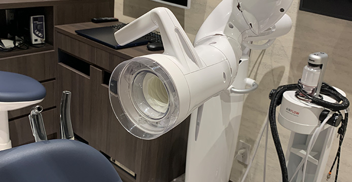 口腔外バキューム（東京技研 Free Arm SHI-TECT）