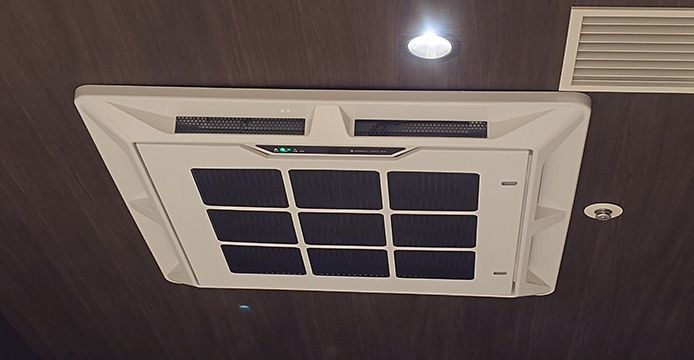 空気浄化装置（東京技研 メディカルライトエアー）